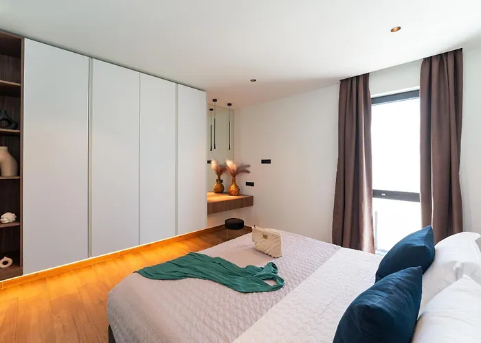 Momentum Villas
