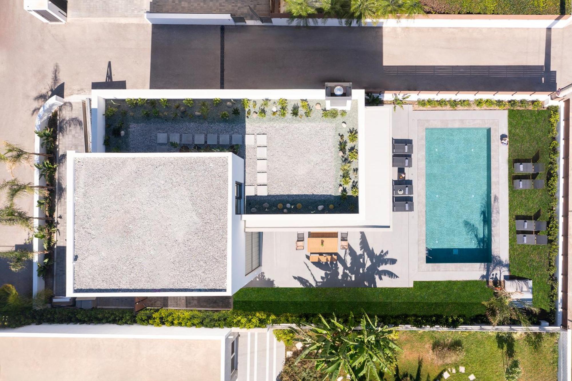 Momentum Villa *