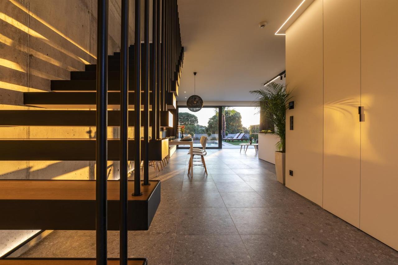 Momentum Villa