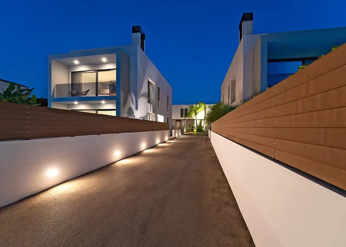 Momentum Villas
